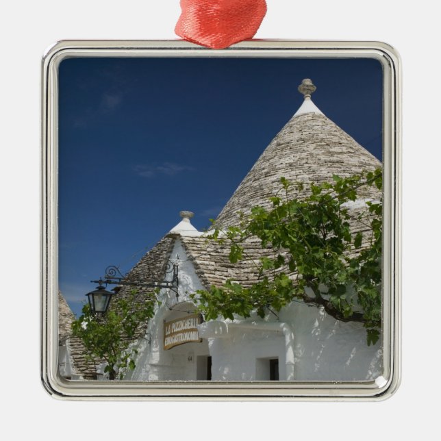 Italy, Puglia, Alberobello, Terra dei Trulli, 2 Metal Ornament (Front)