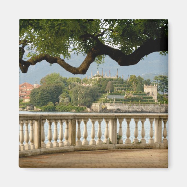 Italy, Stresa, Lake Maggiore, Isola Bella Magnet (Front)
