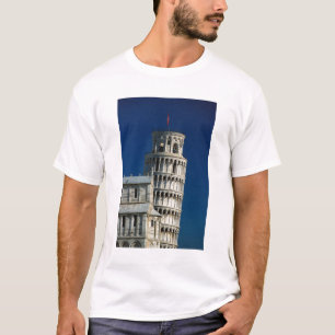 Italy, Tuscany, Pisa, Campo dei Miracoli. T-Shirt
