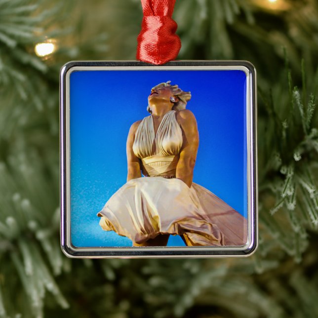 ITCH KITSCH Metal Ornament (Tree)