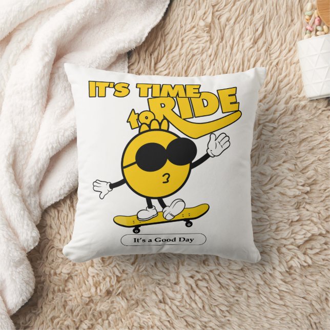It's a good day to ride  cushion (Blanket)