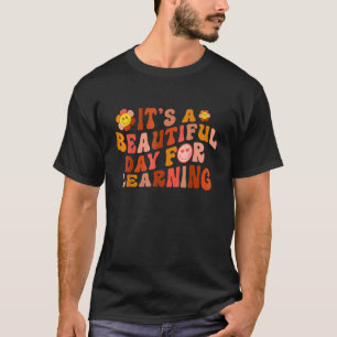 It's Beautiful Day For Learning Retro Teacher Stud T-Shirt