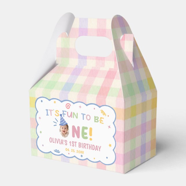 It's Fun to be One Gingham Birthday Favour Box (Front Side)