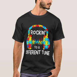 Its Ok To Be Different Cool Autism Awareness Gamer T-Shirt