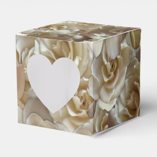 Ivory Rose Pattern – Elegant Floral Art Favour Box
