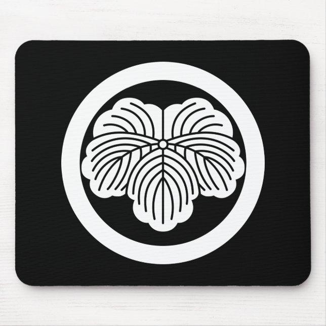 Ivy leaf in circle mouse pad (Front)