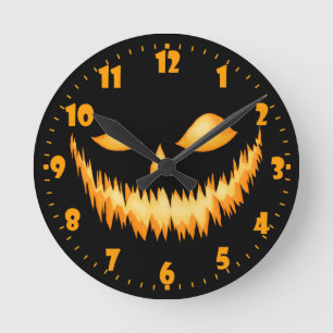 Jack O Lantern In The Dark With An Evil Grin 2 Round Clock
