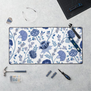 Jacobean Floral Lg Pattern Blue on White Desk Mat
