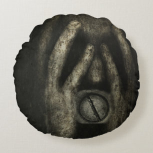 Jail within 2012 round cushion