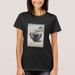 Japan Art Kintsugi Repair Pot Gold Japanese Cultur T-Shirt