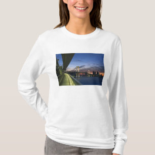 Japan. Tokyo. Rainbow Bridge in Tokyo Bay. T-Shirt