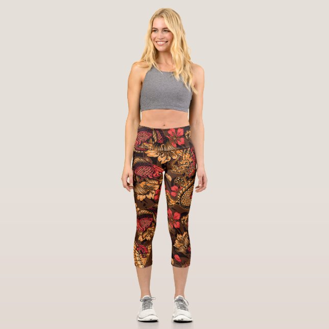 Japanese dragon koi pattern. capri leggings (Front)
