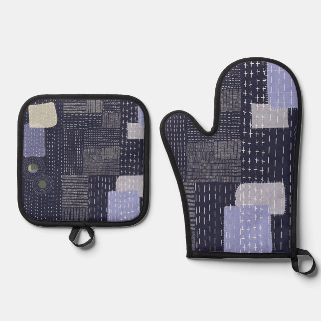 Japanese sashiko stiches resembling pattern oven mitt & pot holder set (Front)