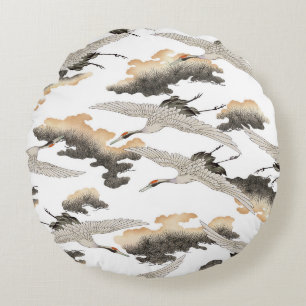 Japanese style crane: elegant design. round cushion