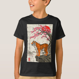 Japanese Tiger Cherry Blossoms Sakura Art Women Me T-Shirt