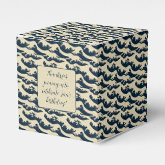Japanese waves square favour box