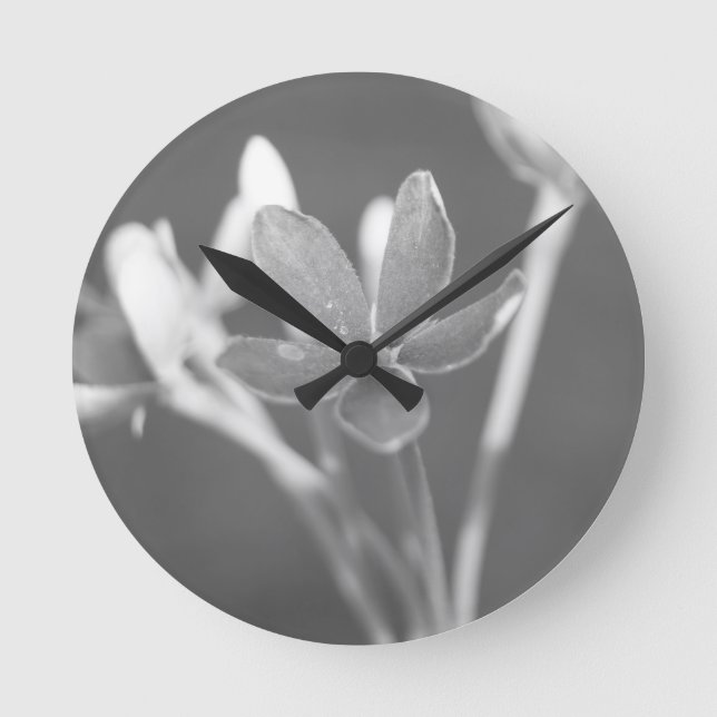 Jasmine Round Clock (Front)