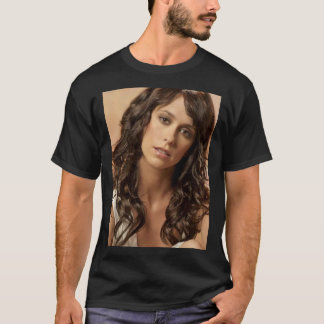 Jennifer Love Hewitt   T-Shirt