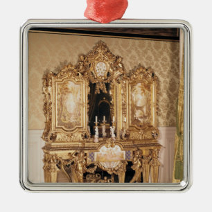 Jewellery cabinet metal ornament