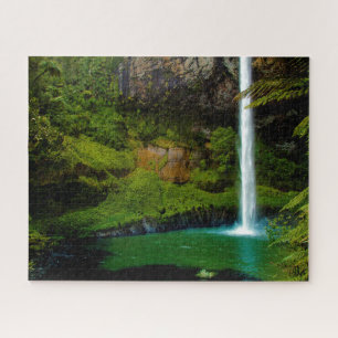 Jigsaw Bridal Veil Fall New Zealand. Puzzle