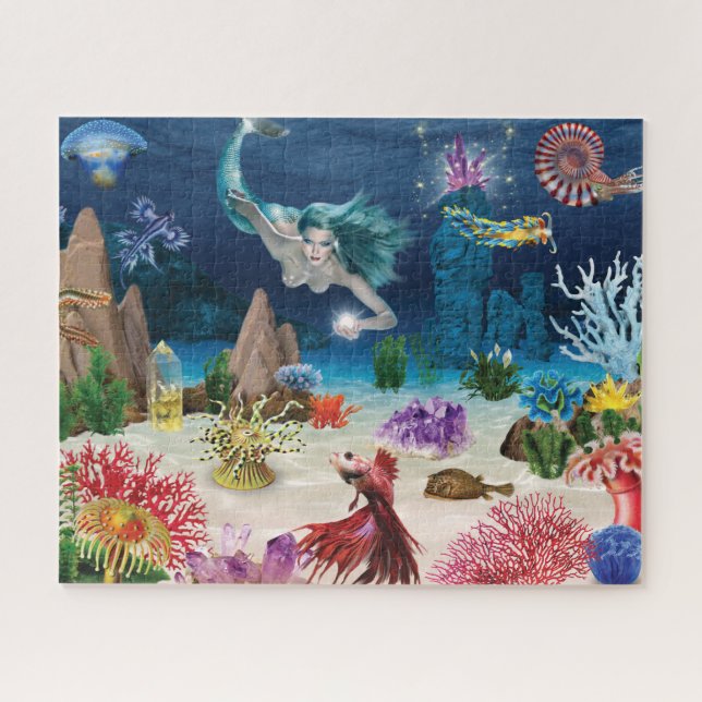 Jigsaw Puzzle board game for children and adults. (Horizontal)