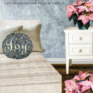 Joy Panes Round Cushion