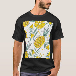 Juicy pineapples: bright vintage pattern. T-Shirt