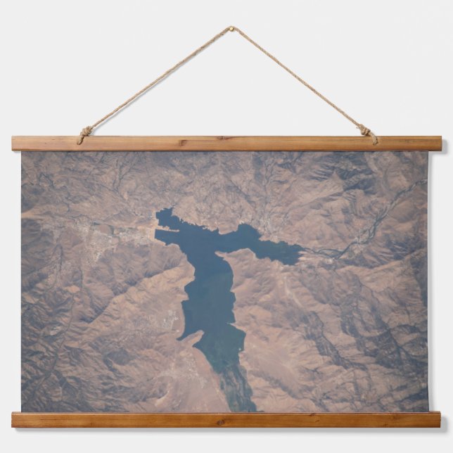 July 4, 2019 - Lake Isabella In California. Hanging Tapestry (Front)