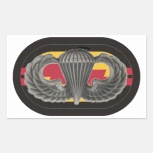 Jump Wings on 2nd Bn RANGER Oval Stickers (Front)