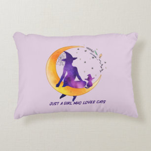 Just A Girl Who Loves Cat Decorative Cushion