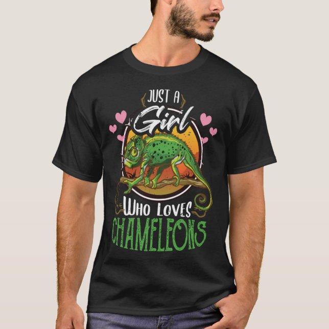 Just a girl who loves chameleons animal  chameleon T-Shirt (Front)