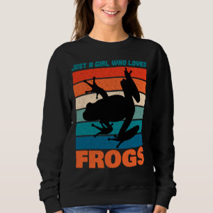 Just A Girl Who Loves Frogs - Retro Animal Sweatshirt