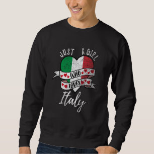 Just A Girl Who Loves Italy Vintage Sweatshirt