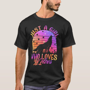 Just a Girl Who Loves wolves Watercolor Cute wolf  T-Shirt