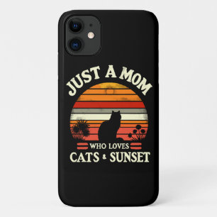 Just a mum who loves cats iPhone 11 case