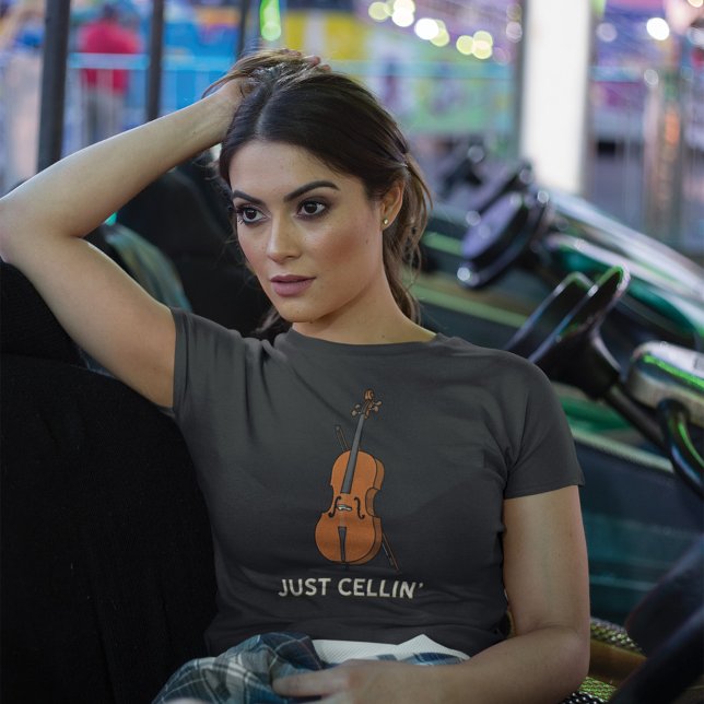 Just Cellin Cute Cellist Musician Birthday Mum Gag T-Shirt (Creator Uploaded)