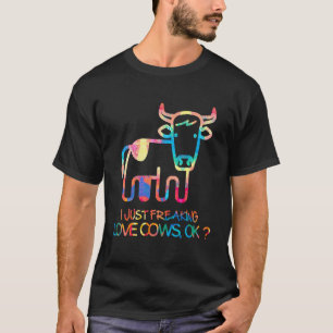 Just Freaking Love Cows - Painting T-Shirt