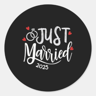 Just Married 2025 - Bride And Groom Wedding Rings  Classic Round Sticker