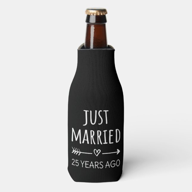 Just Married 25 Years Ago I Bottle Cooler (Bottle Front)