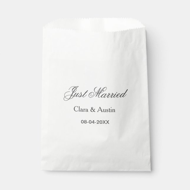 Just Married add couple name date year wedding sim Favour Bag (Front)