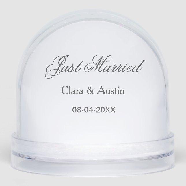 Just Married add couple name date year wedding sim Snowglobe (Front)