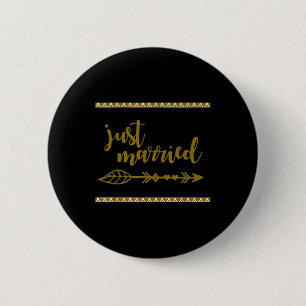 Just Married Arrow Tribal Bride Groom Honeymoon We 6 Cm Round Badge