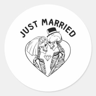 Just Married Bride Groom Skeleton Couple Halloween Classic Round Sticker