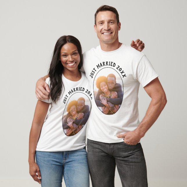 Just Married | Happy Couple Unisex White T-Shirt (Unisex)