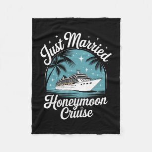 Just Married Honeymoon Matching Cruise Ship Vacati Fleece Blanket