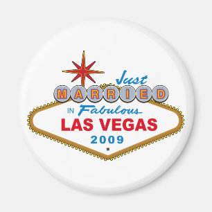 Just Married In Fabulous Las Vegas 2009 Magnet
