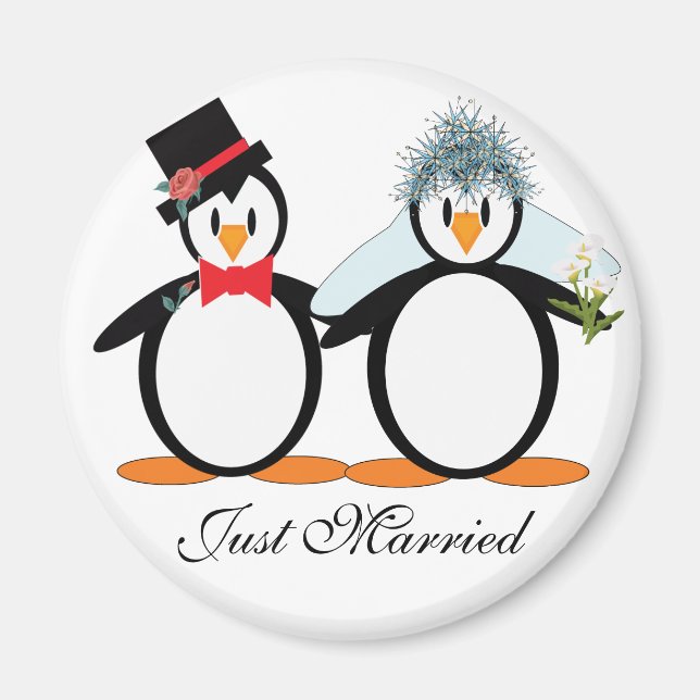 Just Married Pengos Magnet (Front)