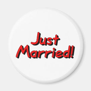 Just Married (Red) Magnet