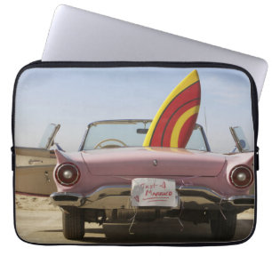 Just Married Sign And Surfboard Laptop Sleeve