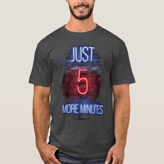 Just Minutes Games Lover Gaming gift friends T-Shirt (Front)